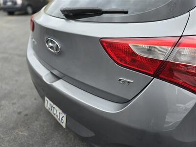 2014 Hyundai ELANTRA GT GLS   - Photo 10 - Los Angeles, CA 90045