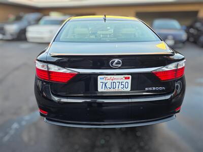 2015 Lexus ES 300h   - Photo 11 - Los Angeles, CA 90045