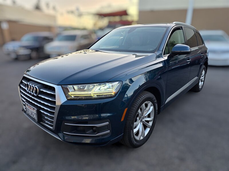 2018 Audi Q7 3.0T quattro tiptronic Premium Plus's photo