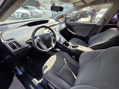 2015 Toyota Prius Two   - Photo 15 - Los Angeles, CA 90045