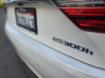 2016 Lexus ES 300h - Photo 11 - Los Angeles, CA 90045