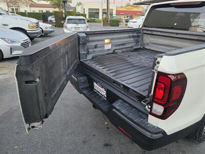 2019 Honda Ridgeline Sport   - Photo 15 - Los Angeles, CA 90045