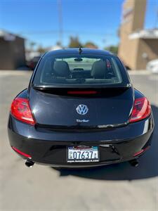 2013 Volkswagen Beetle-Classic Turbo PZEV Fender Edition - Photo 4 - Los Angeles, CA 90045