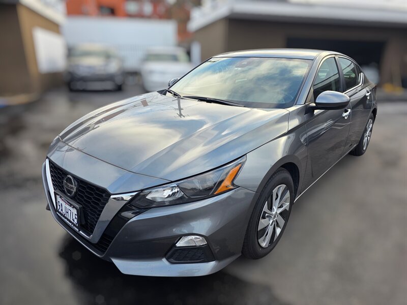 2022 Nissan Altima 2.5 S