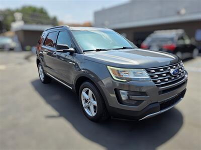 2016 Ford Explorer XLT   - Photo 2 - Los Angeles, CA 90045