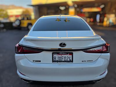 2019 Lexus ES 350   - Photo 10 - Los Angeles, CA 90045