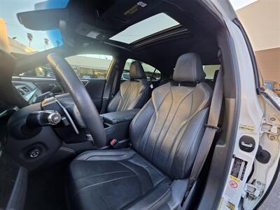 2019 Lexus ES 350   - Photo 17 - Los Angeles, CA 90045