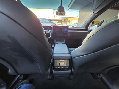 2022 Tesla Model X   - Photo 23 - Los Angeles, CA 90045
