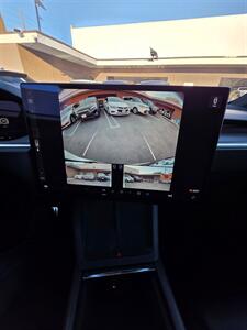 2022 Tesla Model X   - Photo 22 - Los Angeles, CA 90045