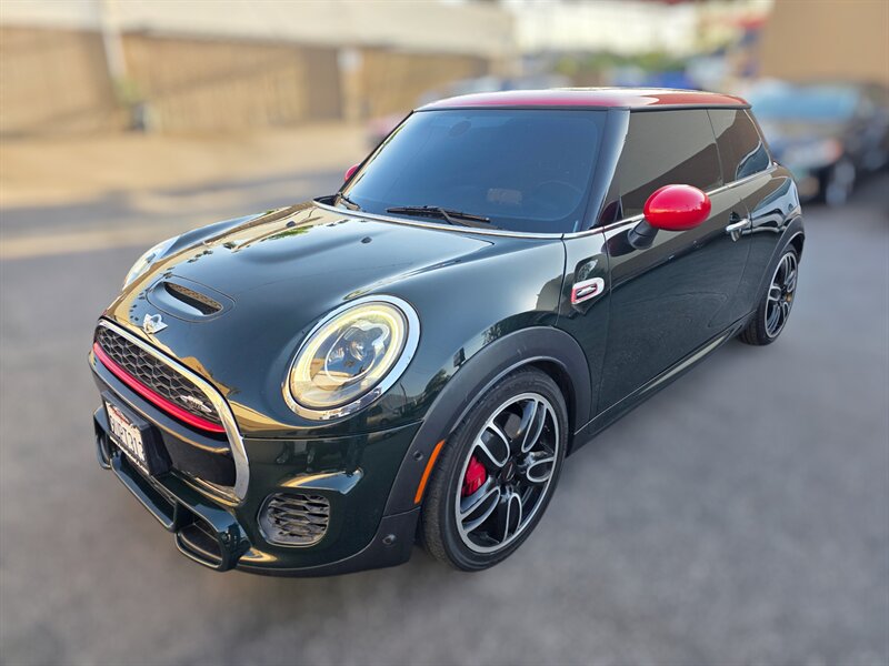 2018 MINI Cooper John Cooper Works Hardtop's photo