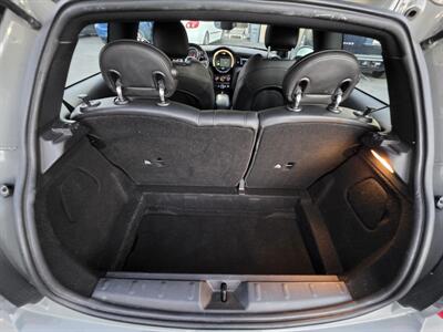 2019 MINI Hardtop 2 Door Cooper S   - Photo 16 - Los Angeles, CA 90045