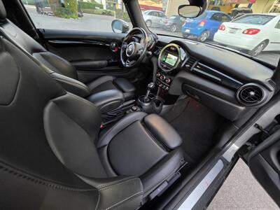 2019 MINI Hardtop 2 Door Cooper S   - Photo 14 - Los Angeles, CA 90045
