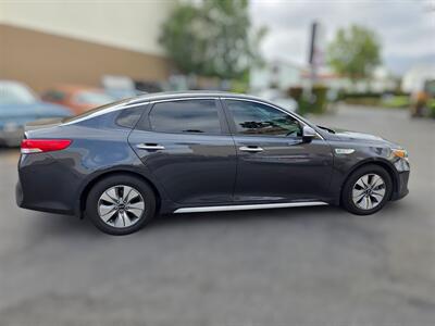 2017 Kia Optima Hybrid Premium   - Photo 7 - Los Angeles, CA 90045