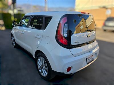 2018 Kia Soul +   - Photo 5 - Los Angeles, CA 90045