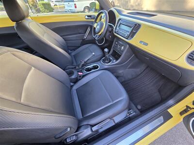 2012 Volkswagen Beetle-Classic 2.5L PZEV - Photo 15 - Los Angeles, CA 90045