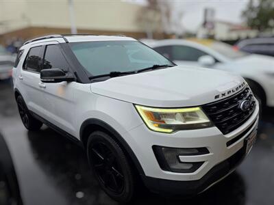 2017 Ford Explorer XLT   - Photo 3 - Los Angeles, CA 90045