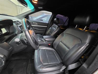 2017 Ford Explorer XLT   - Photo 10 - Los Angeles, CA 90045