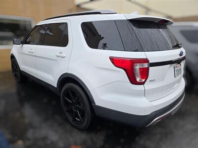 2017 Ford Explorer XLT   - Photo 4 - Los Angeles, CA 90045