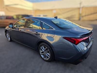 2019 Toyota Avalon Hybrid XLE - Photo 4 - Los Angeles, CA 90045