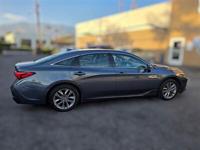 2019 Toyota Avalon Hybrid XLE - Photo 5 - Los Angeles, CA 90045