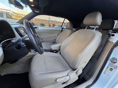 2015 Volkswagen Beetle Convertible 1.8T PZEV   - Photo 19 - Los Angeles, CA 90045