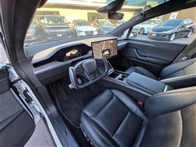 2022 Tesla Model X - Photo 15 - Los Angeles, CA 90045