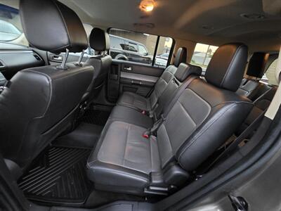 2014 Ford Flex SEL   - Photo 18 - Los Angeles, CA 90045