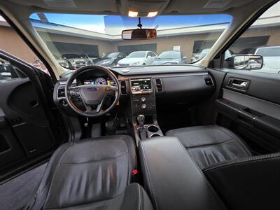 2014 Ford Flex SEL   - Photo 16 - Los Angeles, CA 90045