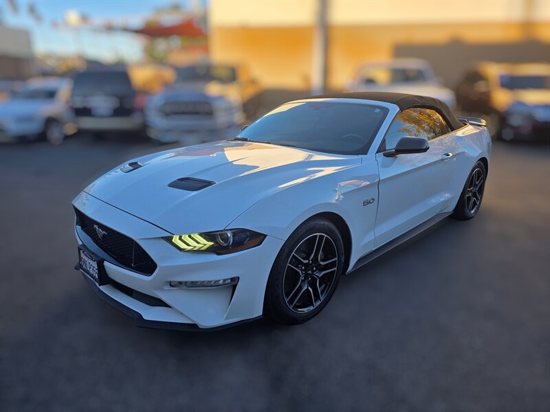2020 Ford Mustang GT Premium  