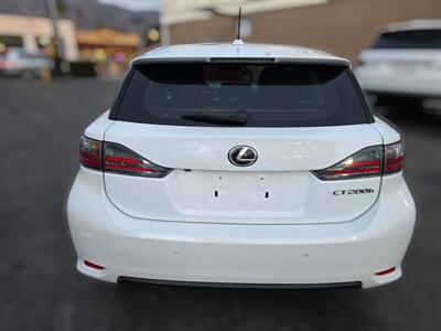 2013 Lexus CT 200h   - Photo 10 - Los Angeles, CA 90045