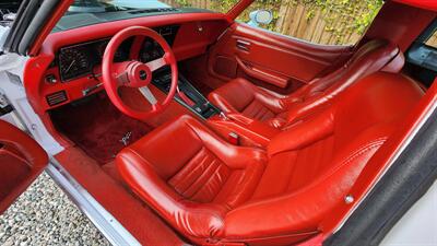 1979 Chevrolet Corvette L82   - Photo 16 - Los Angeles, CA 90045