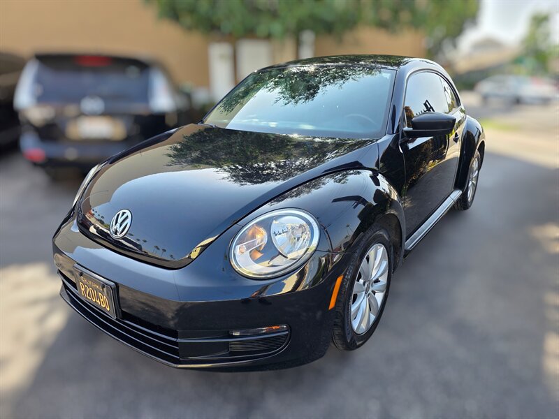 2016 Volkswagen Beetle-Classic 1.8T Wolfsburg Edition PZEV  