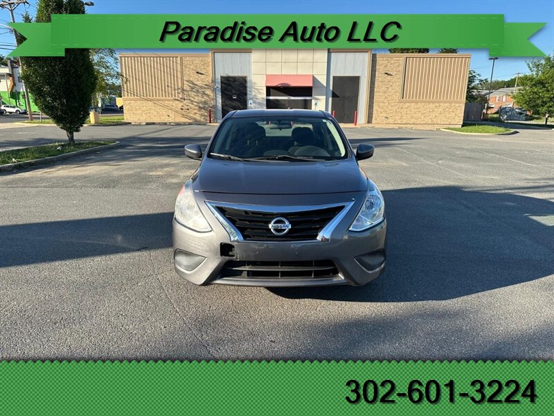 2017 Nissan Versa 1.6 SV CVT's photo