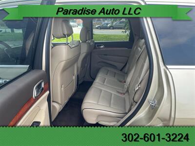 2011 Jeep Grand Cherokee Overland   - Photo 12 - Wilmington, DE 19802-1357