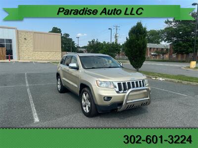 2011 Jeep Grand Cherokee Overland   - Photo 2 - Wilmington, DE 19802-1357