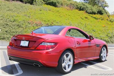 2015 Mercedes-Benz SLK 250  ***ONE OWNER*** MSRP 55,360.00 *** - Photo 7 - San Ramon, CA 94583