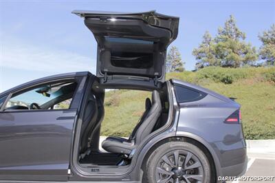 2024 Tesla Model X LONG RANGE  ** 6 SEATER** - Photo 9 - San Ramon, CA 94583
