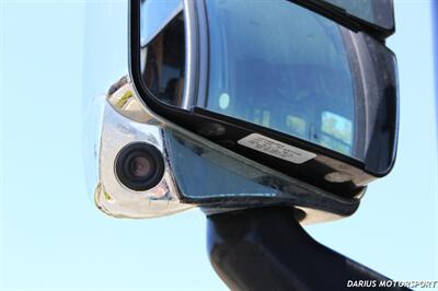 2015 Tiffin Allegro Motor Home RV  ***SUPER CLEAN***LOW MILES*** - Photo 17 - San Ramon, CA 94583