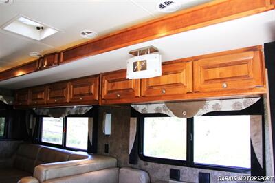 2015 Tiffin Allegro Motor Home RV  ***SUPER CLEAN***LOW MILES*** - Photo 54 - San Ramon, CA 94583