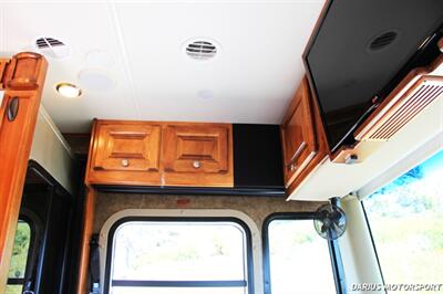 2015 Tiffin Allegro Motor Home RV  ***SUPER CLEAN***LOW MILES*** - Photo 53 - San Ramon, CA 94583