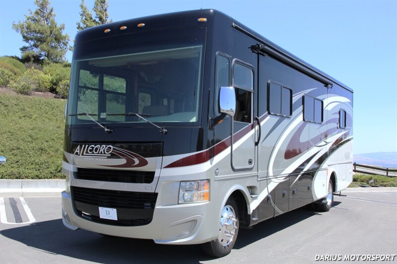 2015 Tiffin Allegro Motor Home RV  ***SUPER CLEAN***LOW MILES***