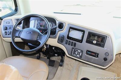 2015 Tiffin Allegro Motor Home RV  ***SUPER CLEAN***LOW MILES*** - Photo 35 - San Ramon, CA 94583