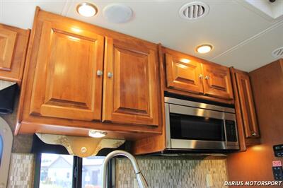 2015 Tiffin Allegro Motor Home RV  ***SUPER CLEAN***LOW MILES*** - Photo 56 - San Ramon, CA 94583
