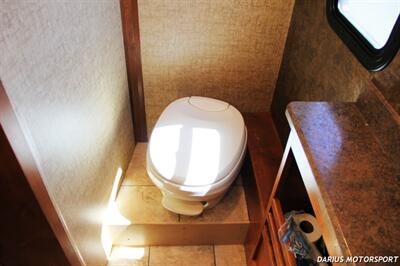 2015 Tiffin Allegro Motor Home RV  ***SUPER CLEAN***LOW MILES*** - Photo 75 - San Ramon, CA 94583