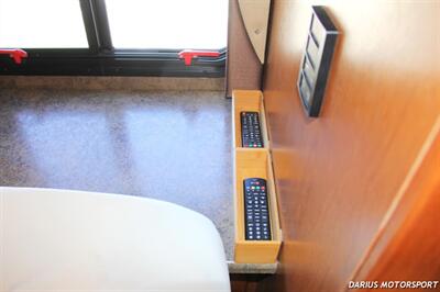 2015 Tiffin Allegro Motor Home RV  ***SUPER CLEAN***LOW MILES*** - Photo 85 - San Ramon, CA 94583