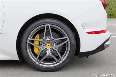 2015 Ferrari California T HARD-TOP CONVERTIBLE - Photo 37 - San Ramon, CA 94583