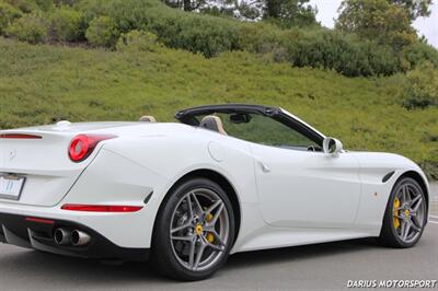 2015 Ferrari California T HARD-TOP CONVERTIBLE - Photo 18 - San Ramon, CA 94583