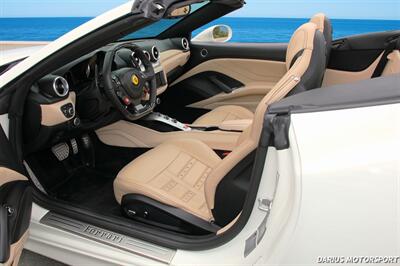 2015 Ferrari California T HARD-TOP CONVERTIBLE   - Photo 41 - San Ramon, CA 94583