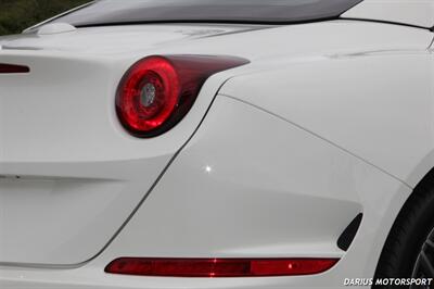 2015 Ferrari California T HARD-TOP CONVERTIBLE - Photo 24 - San Ramon, CA 94583
