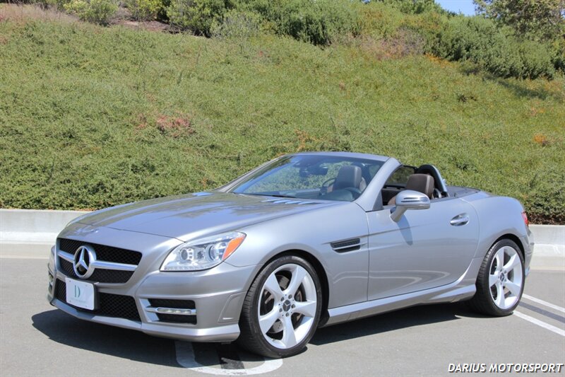 2015 Mercedes-Benz SLK 350  ***HARD-TOP CONVERTIBLE***65,630K MSRP***